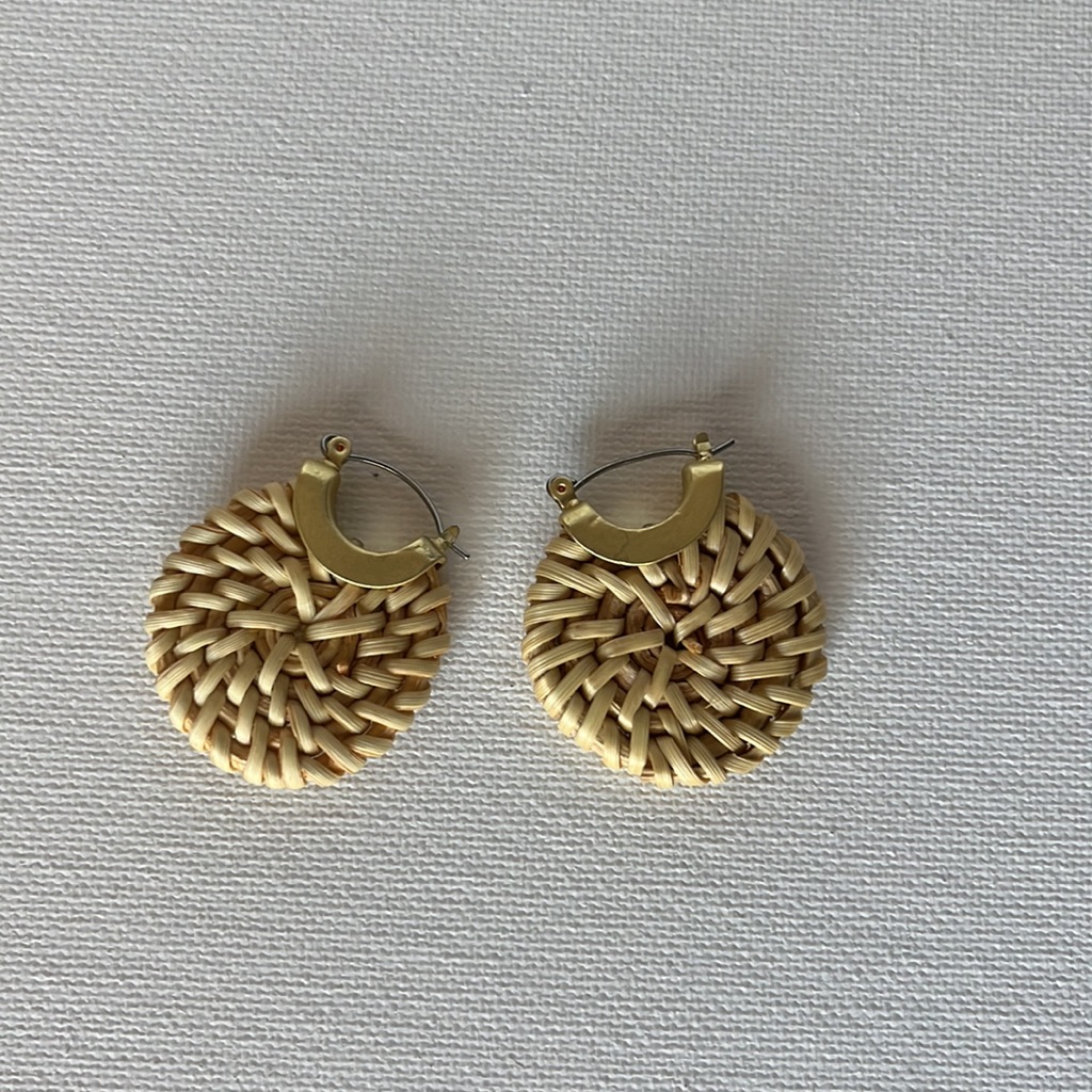 CC California Gold Raffia Earrings 10$